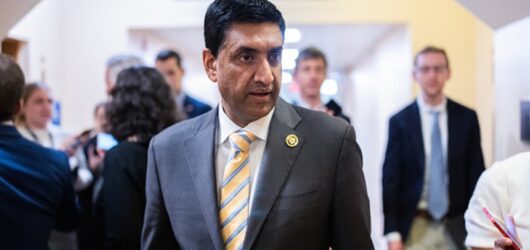 Congress’s Bipartisan Push to Ban Stock and Crypto Trading Among Politicians